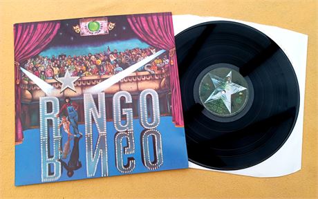RINGO STARR " RINGO " SUPERB UK LP WITH BOOKLET & MISPRINTED SIDE 2 LABEL