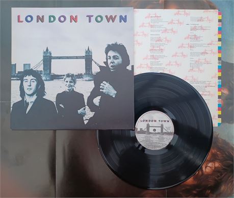 PAUL McCARTNEY WINGS " LONDON TOWN "SUPERB NMINT UK ORIG LP CUSTOM INNER+POSTER